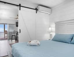 Sand Dollar 12A - 1BR Private Beach, Free Bch Svc