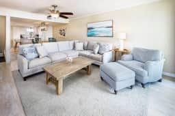 SandDollar 5 - 4BR, On the Beach free beach service