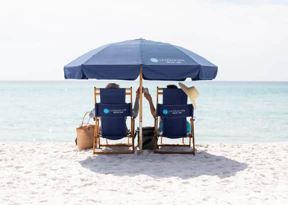 Sand Dollar 11A 1BR on the Beach - Free Bch Serv