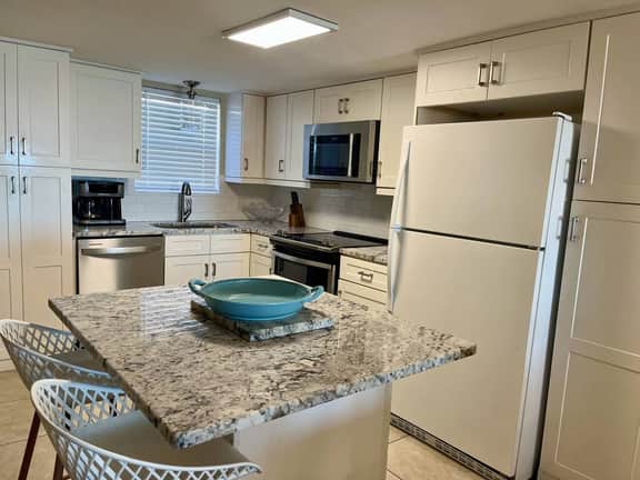 SandDollar 5 - 4BR, On the Beach free beach service